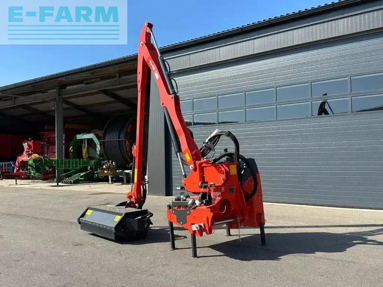 Kuhn he 6045 p armklepelmaaier - Faucheuse: photos 2 Kuhn he 6045 p armklepelmaaier - Faucheuse: photos 2
