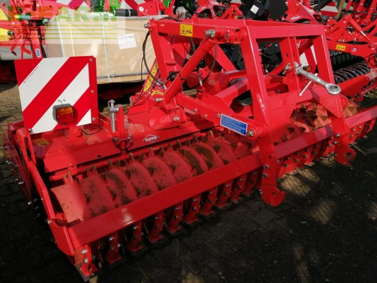 Kuhn hr304d - Cover crop: photos 3 Kuhn hr304d - Cover crop: photos 3