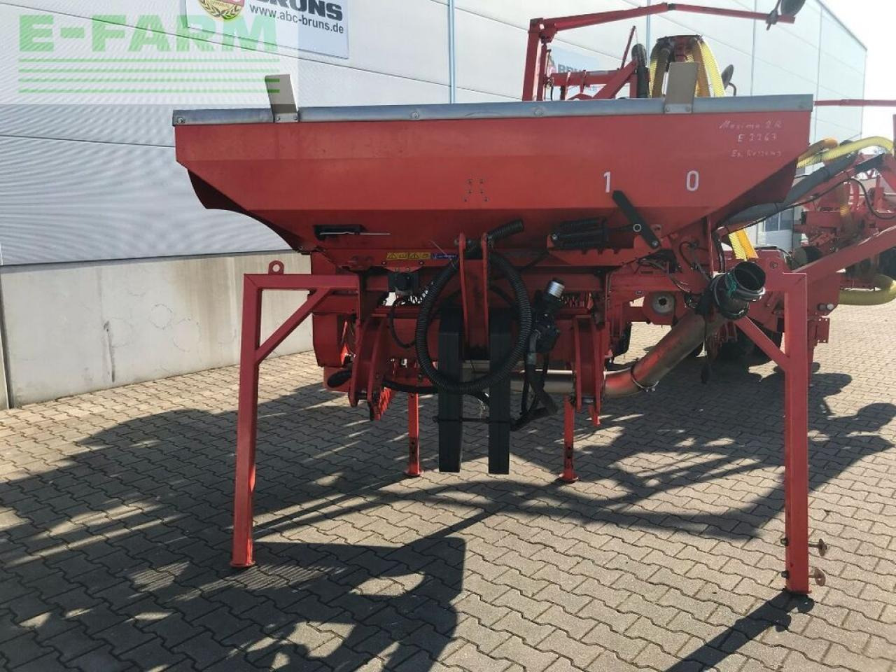 Kuhn maxima 2 - Semoir monograine: photos 5 Kuhn maxima 2 - Semoir monograine: photos 5
