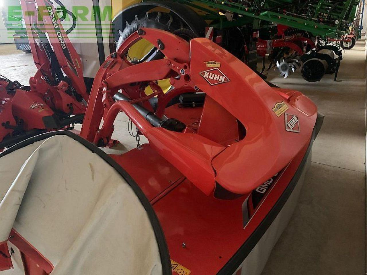 Kuhn md 3125f + gmd 9530 - mähkombination - Faucheuse: photos 2 Kuhn md 3125f + gmd 9530 - mähkombination - Faucheuse: photos 2