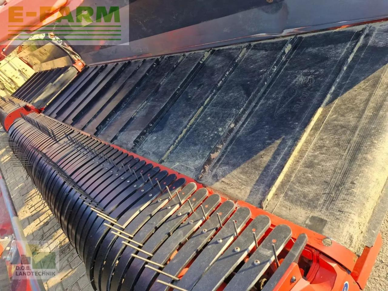 Kuhn merge maxx 950 bandschwader - Faneuse: photos 5 Kuhn merge maxx 950 bandschwader - Faneuse: photos 5