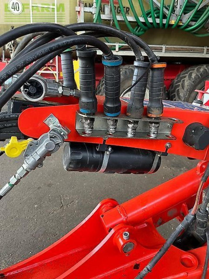 Kuhn optimer l 12000 - Cover crop: photos 3 Kuhn optimer l 12000 - Cover crop: photos 3