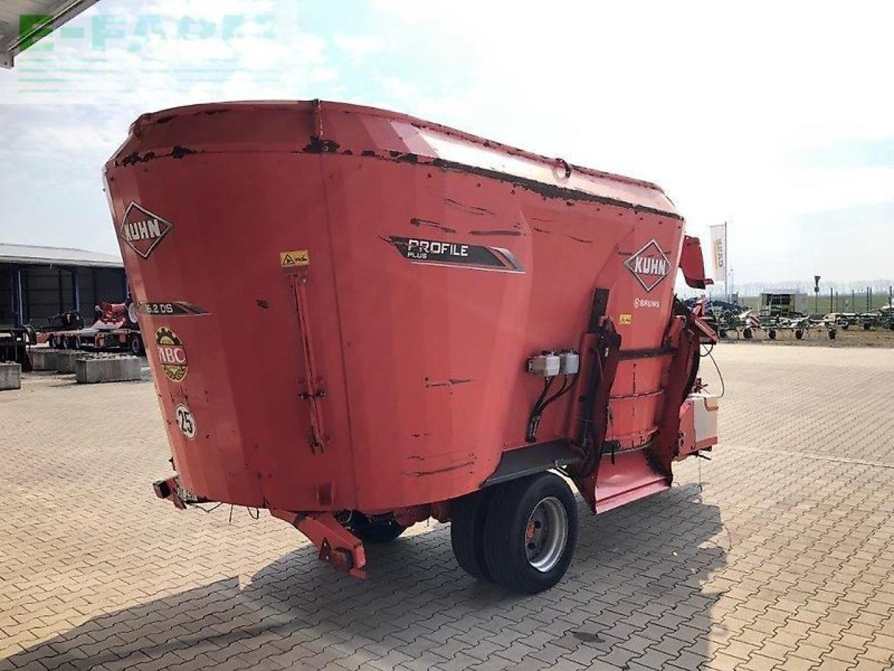 Kuhn profile plus 16.2 ds - Matériel d'élevage: photos 4 Kuhn profile plus 16.2 ds - Matériel d'élevage: photos 4