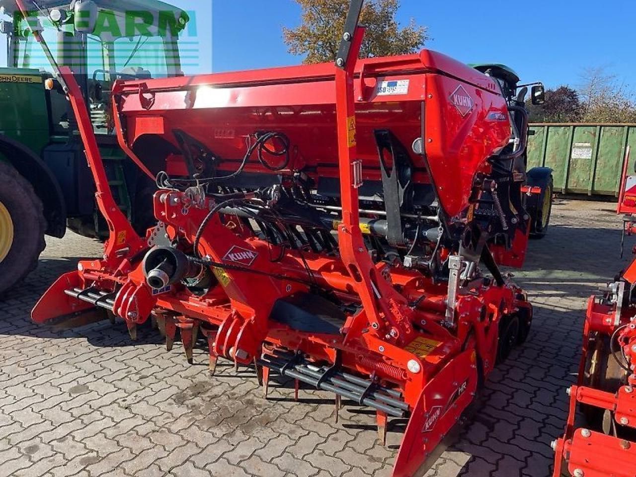 Kuhn sitera 3030 24e - Semoir: photos 1 Kuhn sitera 3030 24e - Semoir: photos 1