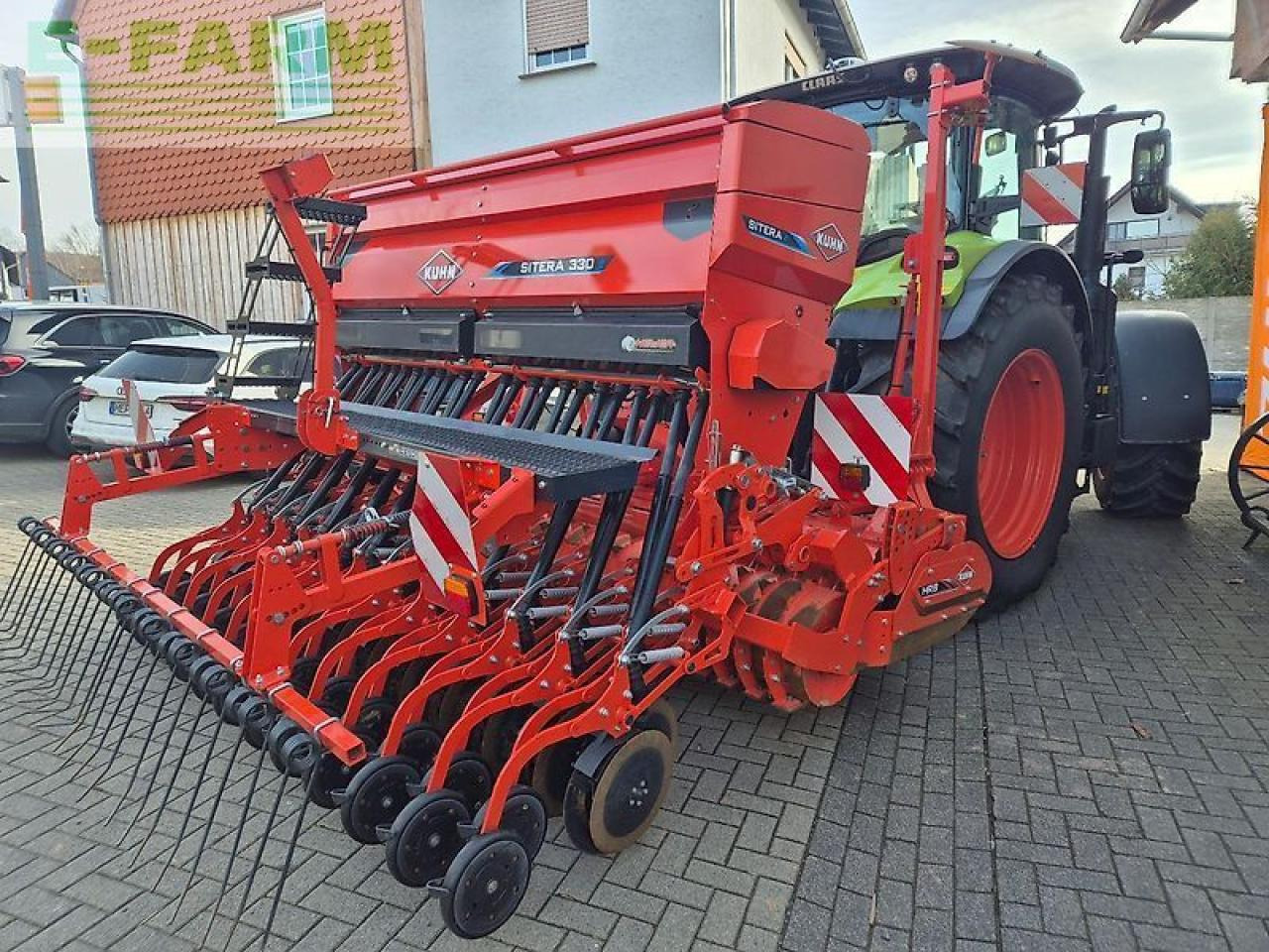 Kuhn sitera 330e 24 reihen + hrb 303d , elektrische dosierung, spuranreißer, durakuhn - Semoir: photos 3 Kuhn sitera 330e 24 reihen + hrb 303d , elektrische dosierung, spuranreißer, durakuhn - Semoir: photos 3