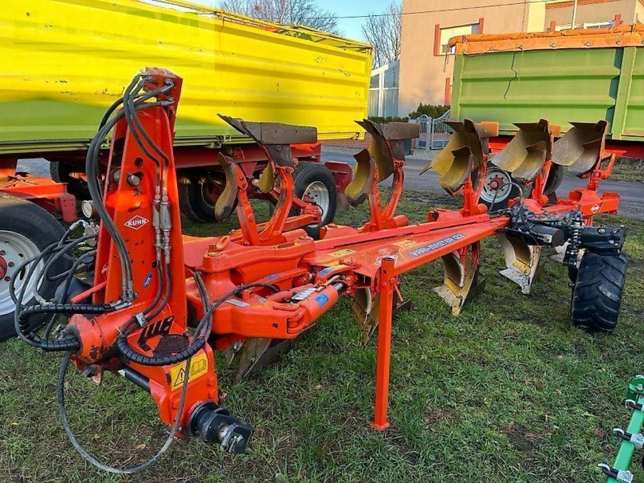 Kuhn vari-master 123 5h - Charrue: photos 1 Kuhn vari-master 123 5h - Charrue: photos 1