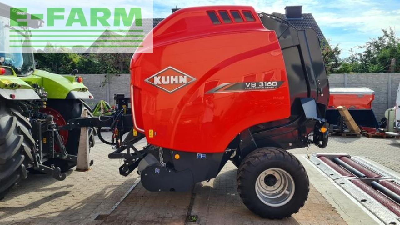 Kuhn vb 3160 oc 14 - 14 messer schneidwerk, isobus, 2. riemenantrieb, high silage satz - Presse à balles cubiques: photos 2 Kuhn vb 3160 oc 14 - 14 messer schneidwerk, isobus, 2. riemenantrieb, high silage satz - Presse à balles cubiques: photos 2