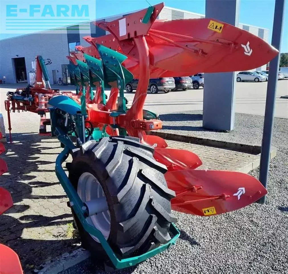 Kverneland 3300 s variomat - Charrue: photos 4 Kverneland 3300 s variomat - Charrue: photos 4