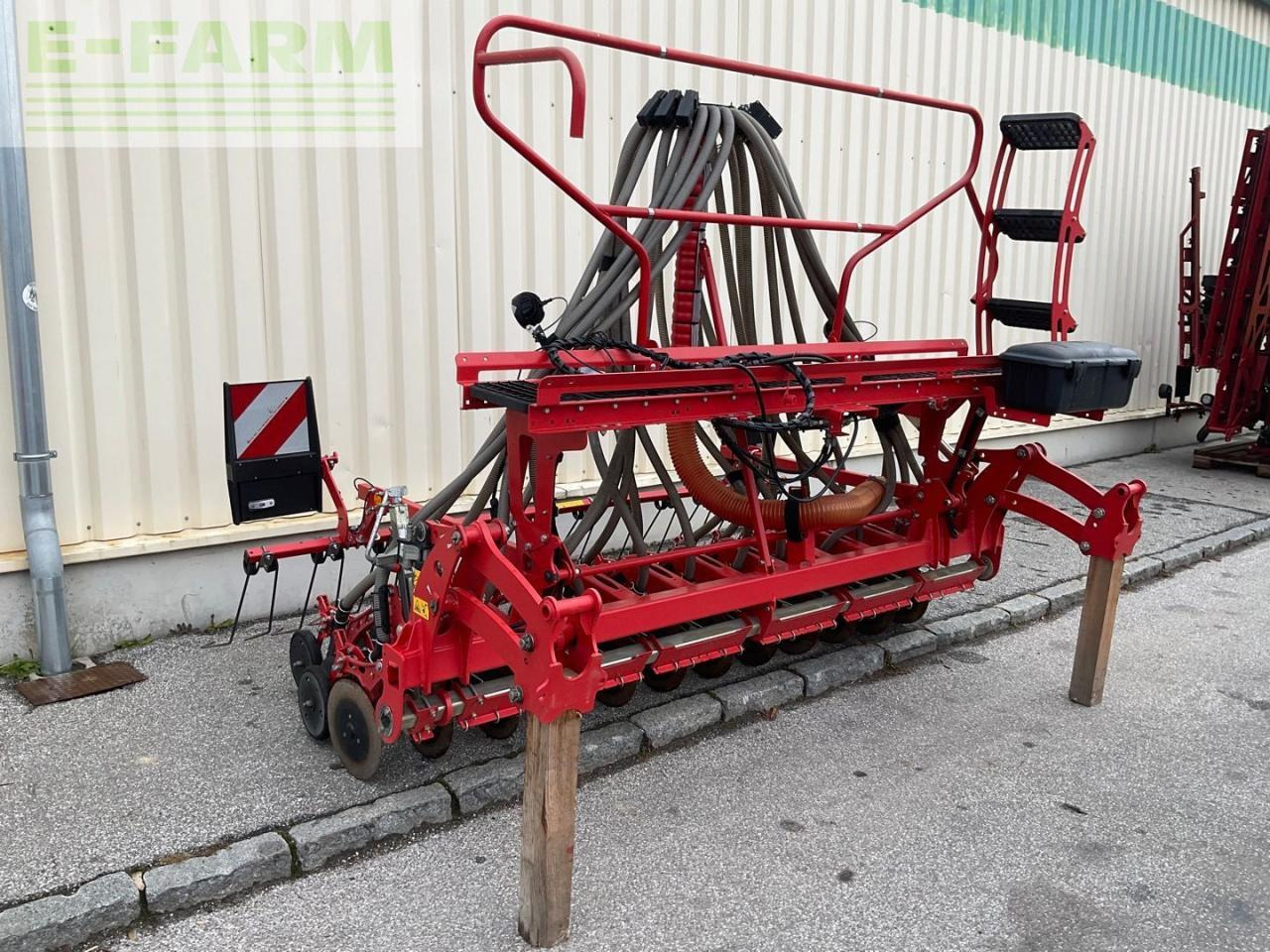 Kverneland E-Drill Compact 3 m - Semoir: photos 4 Kverneland E-Drill Compact 3 m - Semoir: photos 4