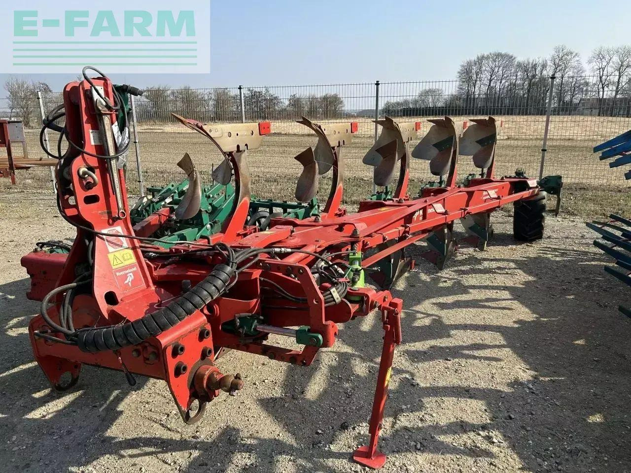 Kverneland eg100 300/28-5 furet - Charrue: photos 1 Kverneland eg100 300/28-5 furet - Charrue: photos 1