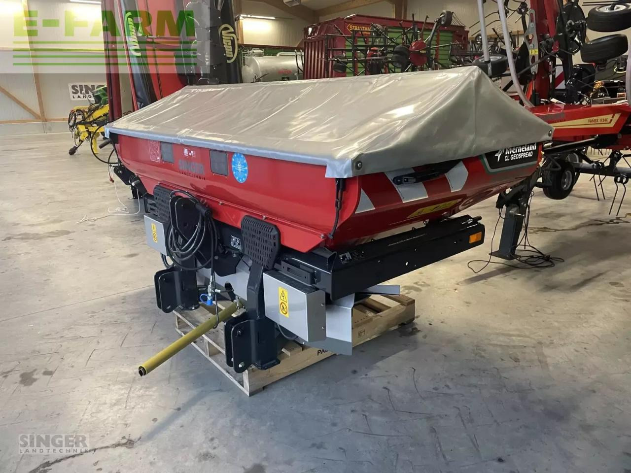 Kverneland exacta cl 1300 geospread - Distributeur d'engrais: photos 4 Kverneland exacta cl 1300 geospread - Distributeur d'engrais: photos 4