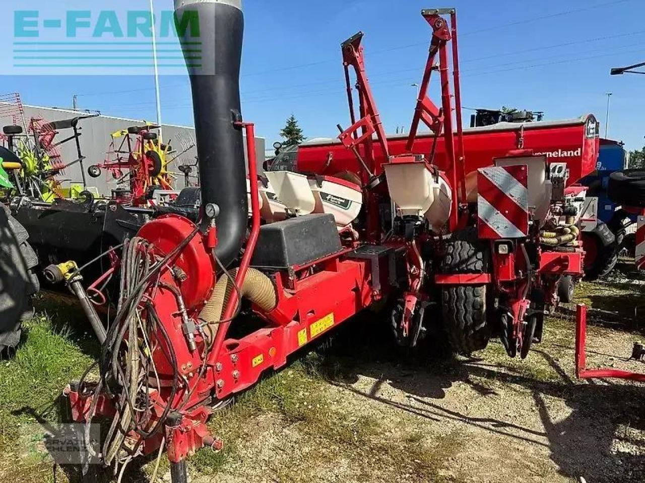 Kverneland optima tf profi ii e - drive ii - Semoir monograine: photos 1 Kverneland optima tf profi ii e - drive ii - Semoir monograine: photos 1