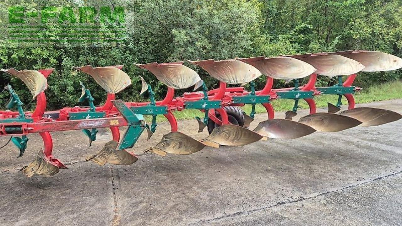 Kverneland pg 100/ 7 schar - Charrue: photos 2 Kverneland pg 100/ 7 schar - Charrue: photos 2