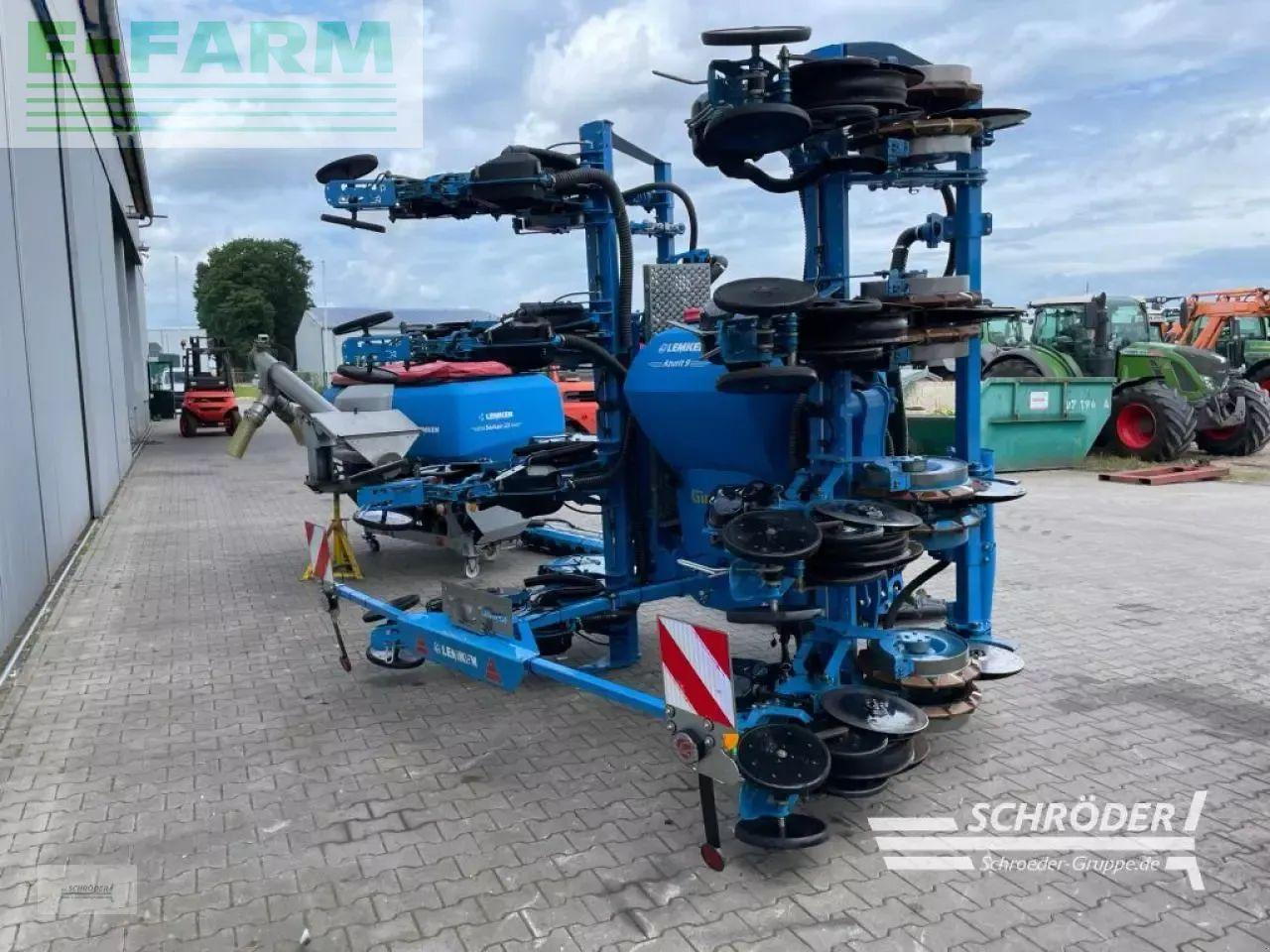 Lemken azurit 9/8.75 k d + solitair 23/1900 - Semoir monograine: photos 3 Lemken azurit 9/8.75 k d + solitair 23/1900 - Semoir monograine: photos 3
