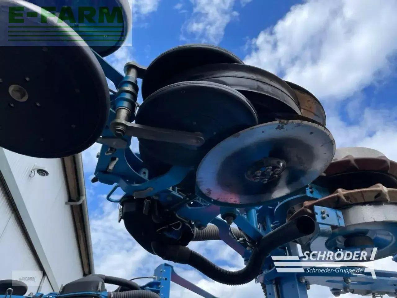 Semoir monograine Lemken azurit 9/8.75 k d + solitair 23/1900: photos 22 Semoir monograine Lemken azurit 9/8.75 k d + solitair 23/1900: photos 22