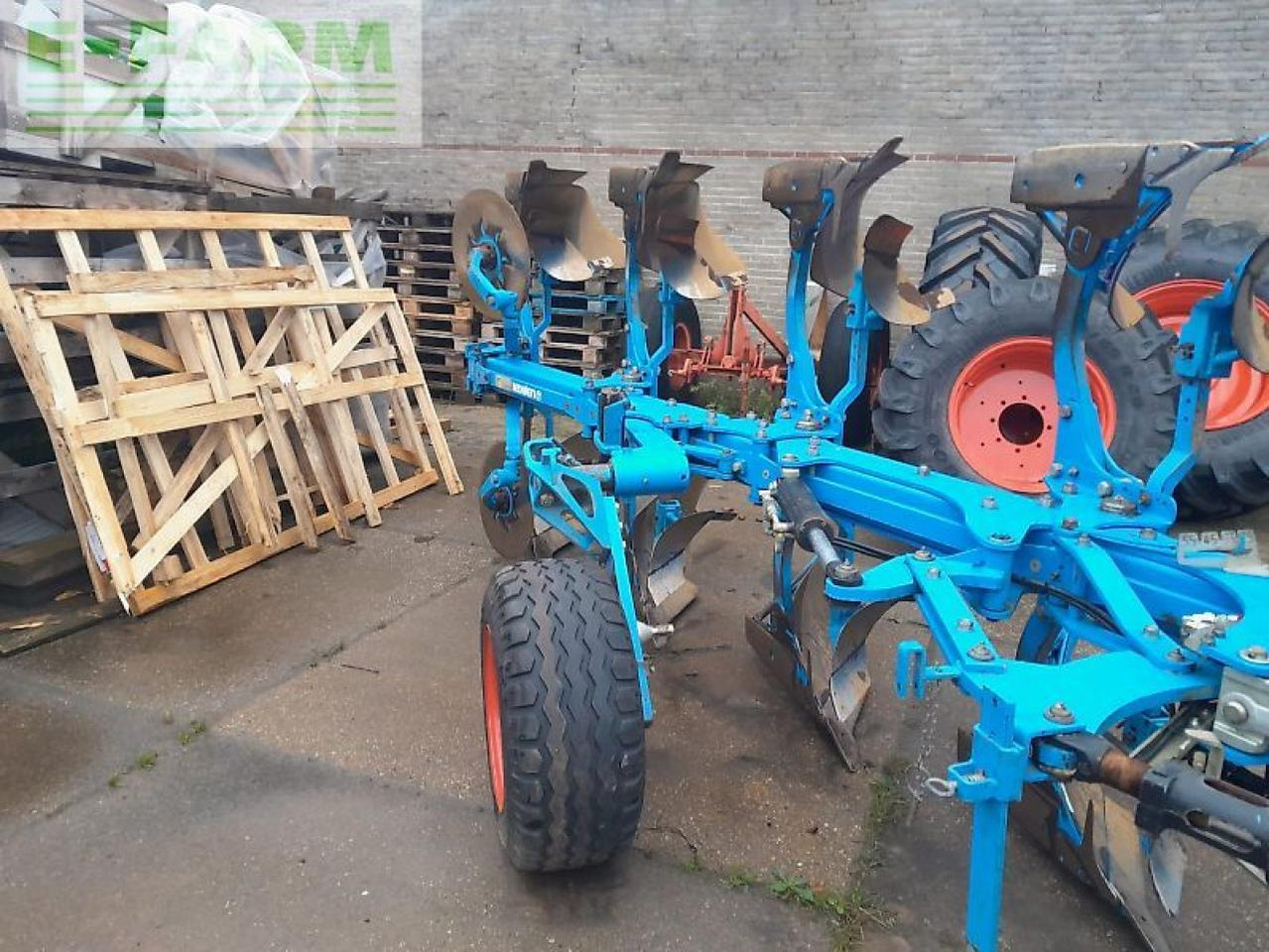 Lemken juwel 8 v 5 n100 - Charrue: photos 5 Lemken juwel 8 v 5 n100 - Charrue: photos 5