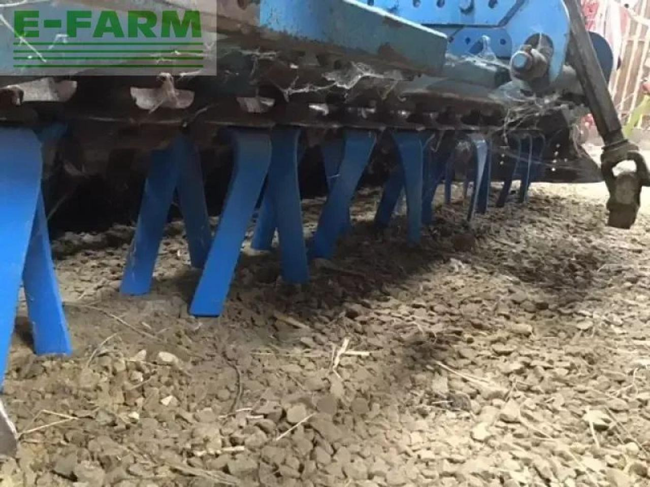 Lemken saphir 7-300 - Combiné de semis: photos 4 Lemken saphir 7-300 - Combiné de semis: photos 4