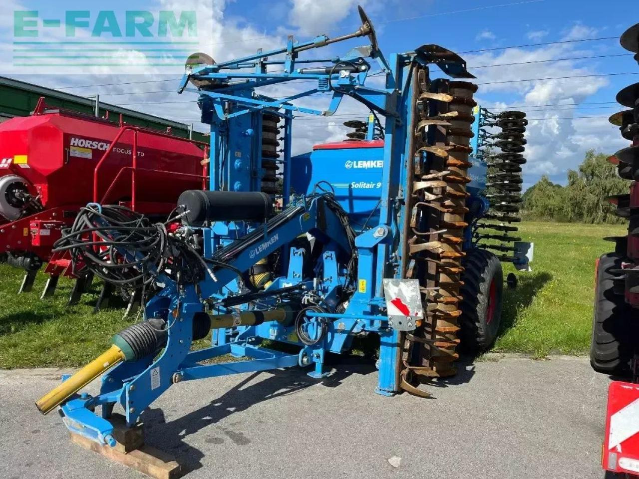 Lemken solitair 9/600 ka-ds + zirkon 10/600 - Combiné de semis: photos 1 Lemken solitair 9/600 ka-ds + zirkon 10/600 - Combiné de semis: photos 1