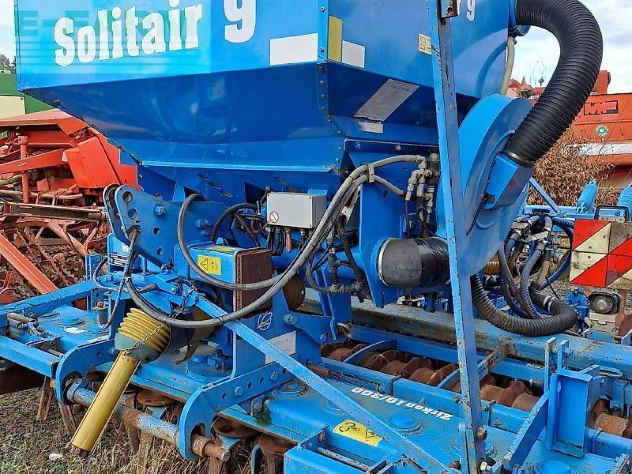 Lemken zirkon 10/300 + solitär 9/300 - Semoir: photos 2 Lemken zirkon 10/300 + solitär 9/300 - Semoir: photos 2