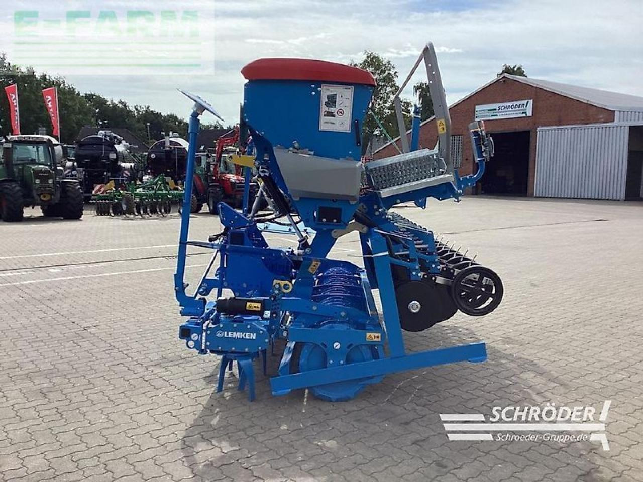 Lemken zirkon 8/300 + saphir 9/300 | neu - Semoir: photos 3 Lemken zirkon 8/300 + saphir 9/300 | neu - Semoir: photos 3
