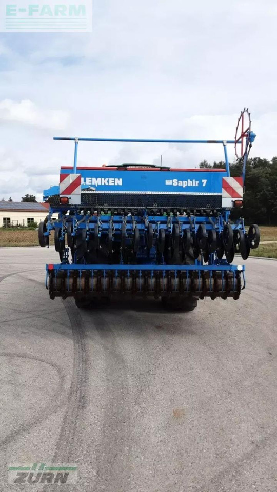 Lemken zirkon 9/300 u. saphir 7 ds 30 - Combiné de semis: photos 1 Lemken zirkon 9/300 u. saphir 7 ds 30 - Combiné de semis: photos 1