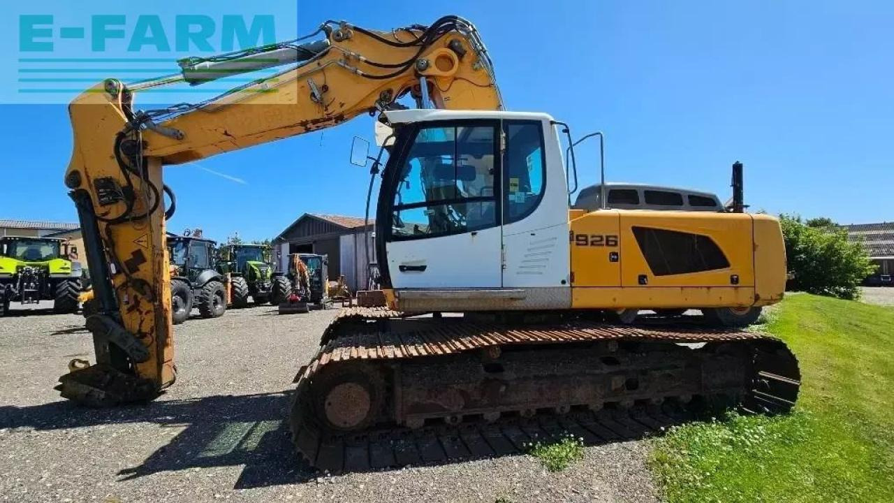 Liebherr r 926 lc - Pelle sur chenille: photos 1 Liebherr r 926 lc - Pelle sur chenille: photos 1