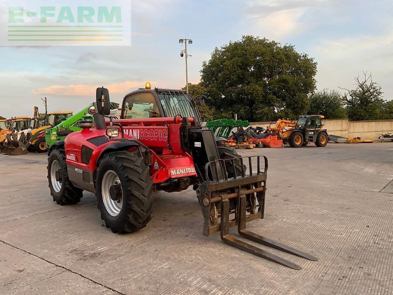 Manitou mt932 telehandler (st24263) - Chariot télescopique: photos 3 Manitou mt932 telehandler (st24263) - Chariot télescopique: photos 3