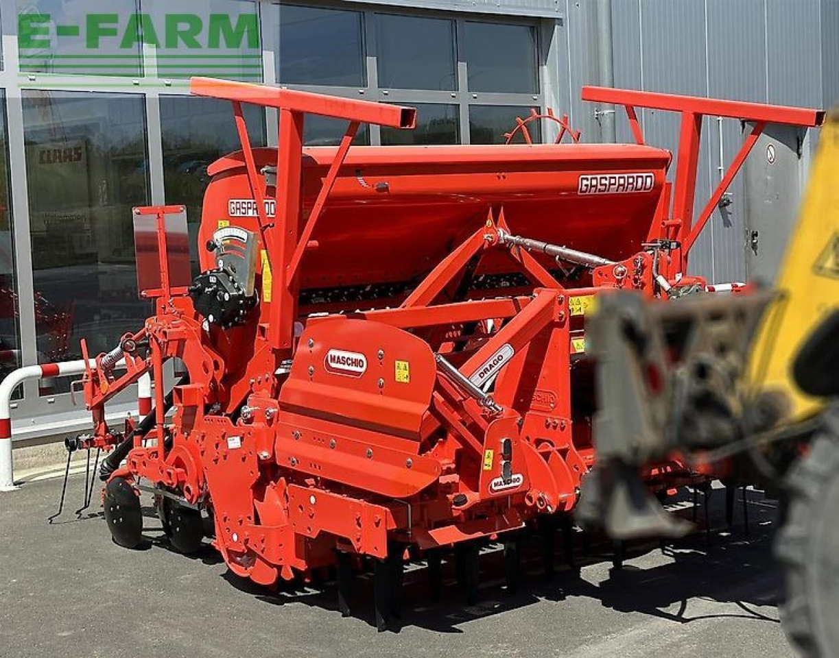 Maschio dama 250 20 corex dc-classic 2500 - Semoir: photos 3 Maschio dama 250 20 corex dc-classic 2500 - Semoir: photos 3