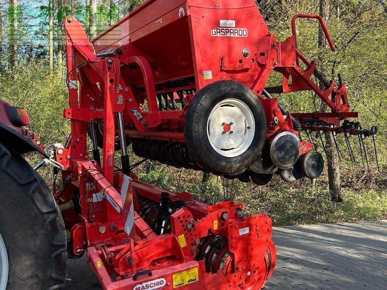 Maschio dc 3000 und nina 300 - Semoir: photos 3 Maschio dc 3000 und nina 300 - Semoir: photos 3