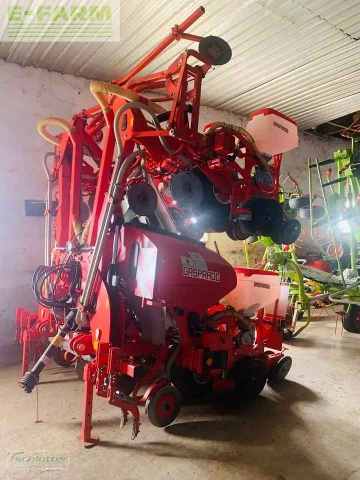 Maschio mirka 8 reihen - Semoir monograine: photos 1 Maschio mirka 8 reihen - Semoir monograine: photos 1