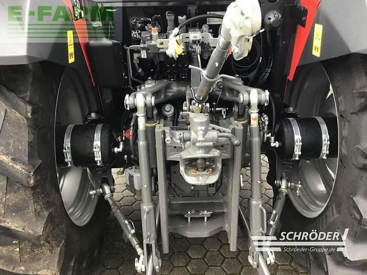 Massey Ferguson 4709 m cab essential - Tracteur agricole: photos 5 Massey Ferguson 4709 m cab essential - Tracteur agricole: photos 5