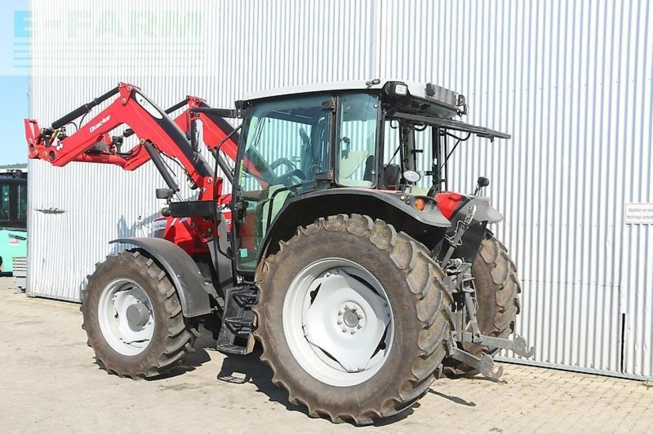 Massey Ferguson 5711 - Tracteur agricole: photos 5 Massey Ferguson 5711 - Tracteur agricole: photos 5