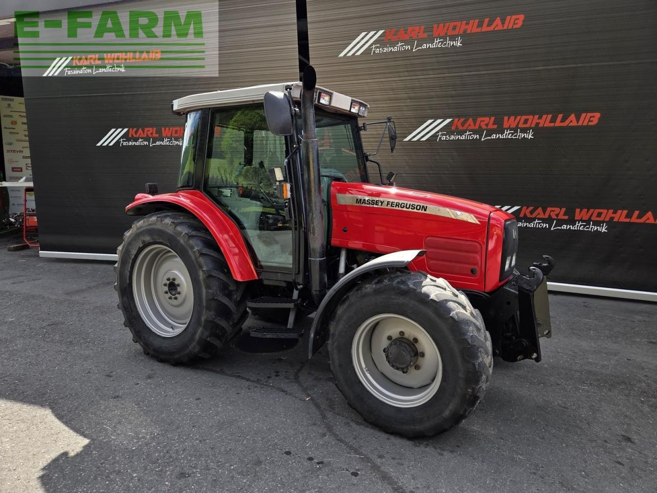 Massey Ferguson 6235-4 - Tracteur agricole: photos 3 Massey Ferguson 6235-4 - Tracteur agricole: photos 3