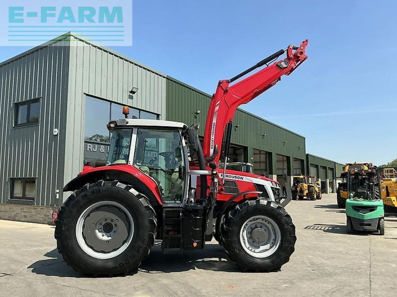 Massey Ferguson 7s.180 tractor (st22970) - Tracteur agricole: photos 1 Massey Ferguson 7s.180 tractor (st22970) - Tracteur agricole: photos 1