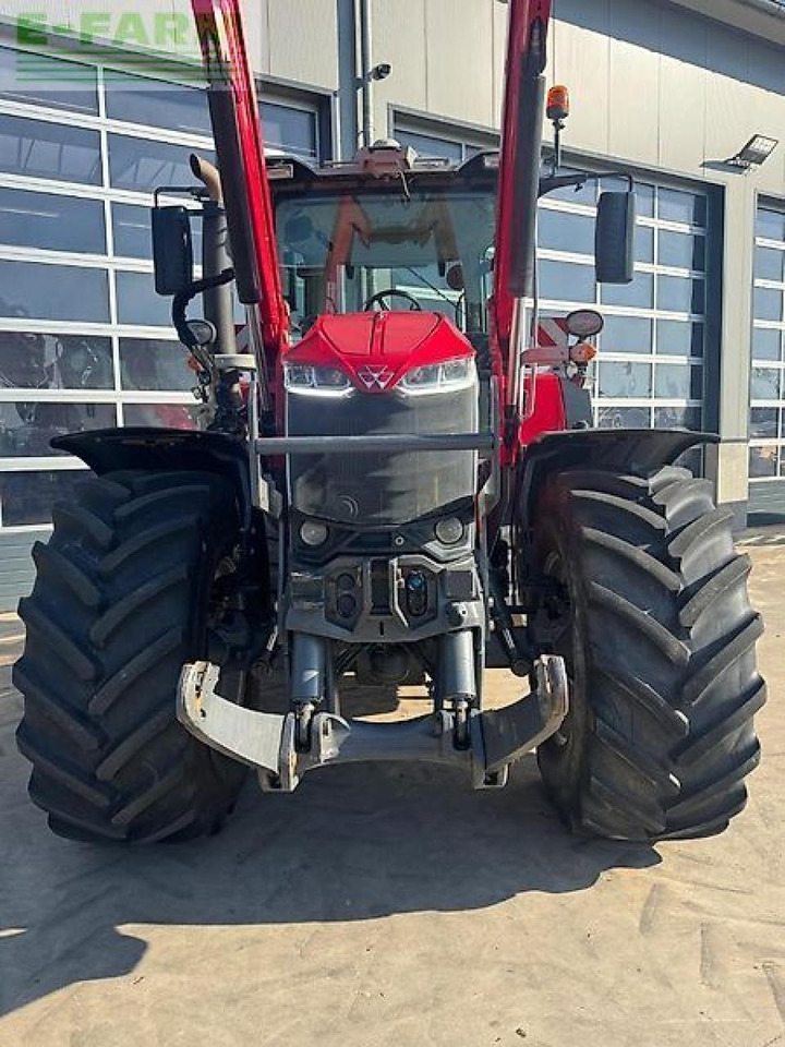 Massey Ferguson 8 s.245 - Tracteur agricole: photos 2 Massey Ferguson 8 s.245 - Tracteur agricole: photos 2
