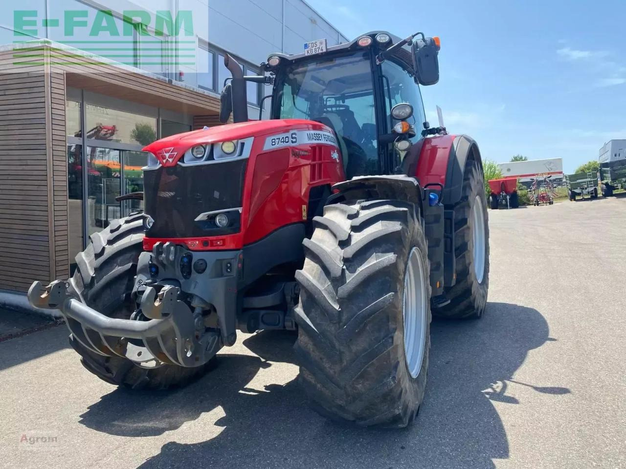 Massey Ferguson 8740 s dyna vt exclusive Exclusive - Tracteur agricole: photos 4 Massey Ferguson 8740 s dyna vt exclusive Exclusive - Tracteur agricole: photos 4