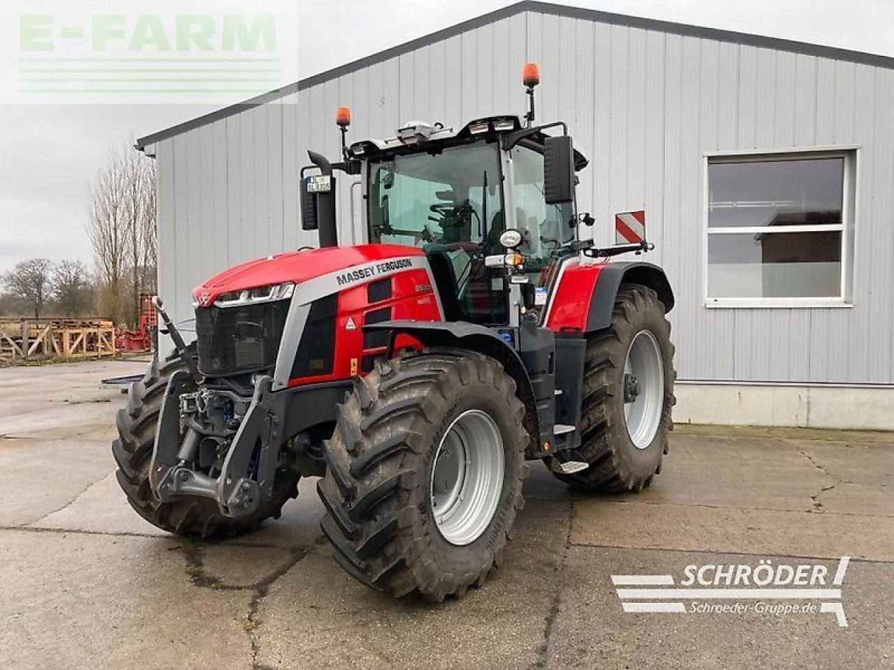 Massey Ferguson 8s.305 dyna-vt exclusive Exclusive - Tracteur agricole: photos 1 Massey Ferguson 8s.305 dyna-vt exclusive Exclusive - Tracteur agricole: photos 1