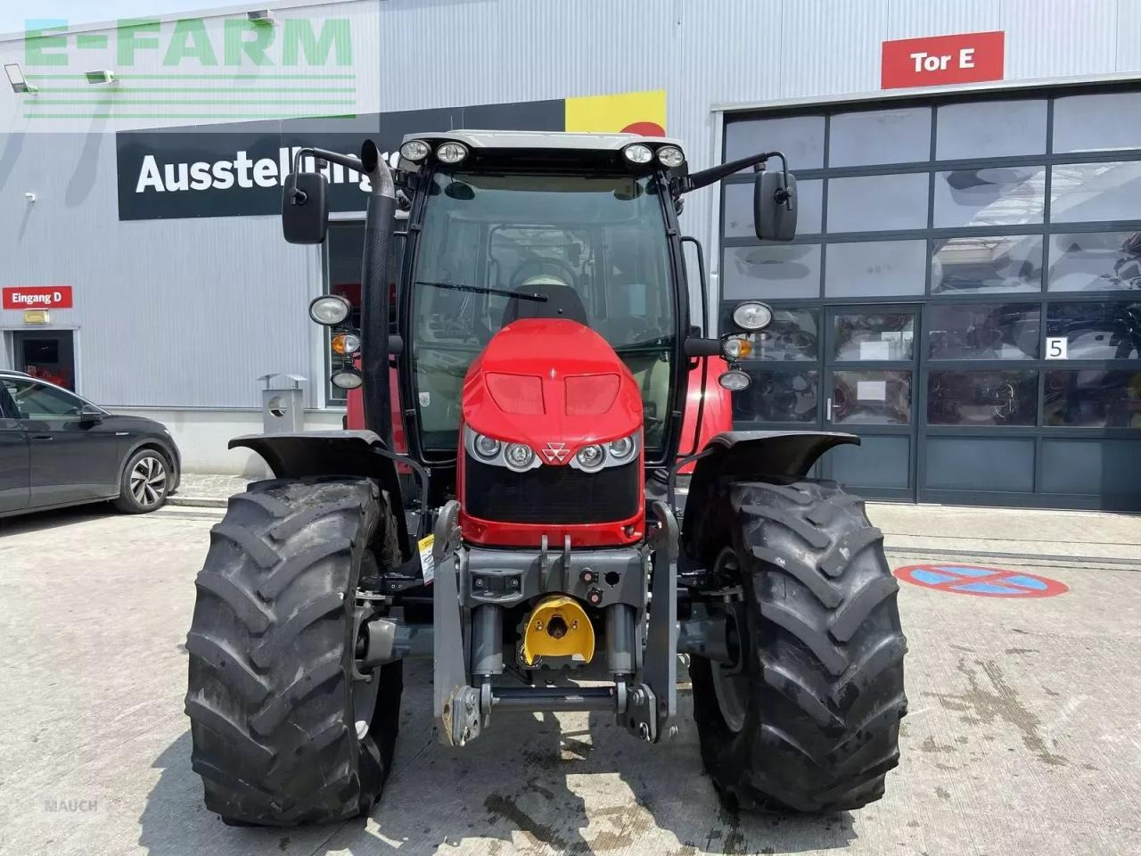 Massey Ferguson mf 5611 dyna-4 essential Essential - Tracteur agricole: photos 2 Massey Ferguson mf 5611 dyna-4 essential Essential - Tracteur agricole: photos 2