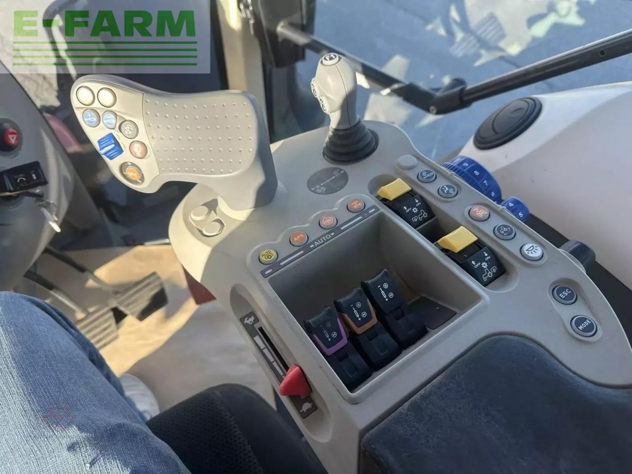 Tracteur agricole McCormick mc cormick mc 7.660: photos 13