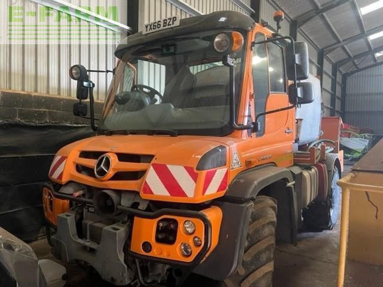 Mercedes-Benz UNIMOG U530 - Tracteur agricole: photos 1 Mercedes-Benz UNIMOG U530 - Tracteur agricole: photos 1