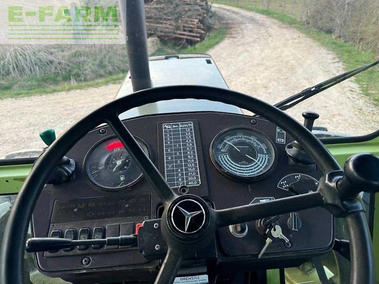 Mercedes-Benz mb trac 1100 - Tracteur agricole: photos 5 Mercedes-Benz mb trac 1100 - Tracteur agricole: photos 5