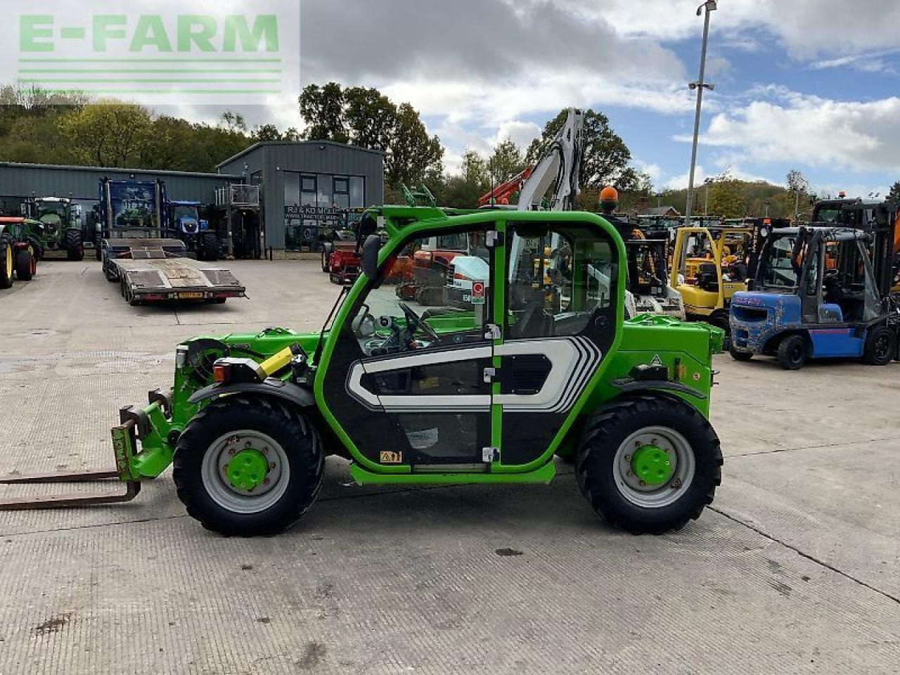 Merlo p27.6 plus telehandler (st24875) - Chariot télescopique: photos 5 Merlo p27.6 plus telehandler (st24875) - Chariot télescopique: photos 5