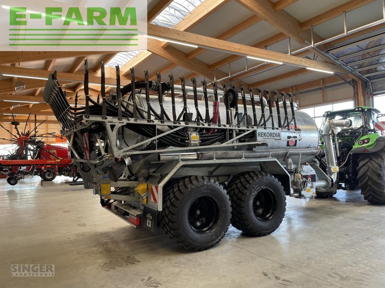Meyer-Lohne rekordia farmer 12500l mit bomech speedy 12 - Tonne à lisier: photos 2 Meyer-Lohne rekordia farmer 12500l mit bomech speedy 12 - Tonne à lisier: photos 2