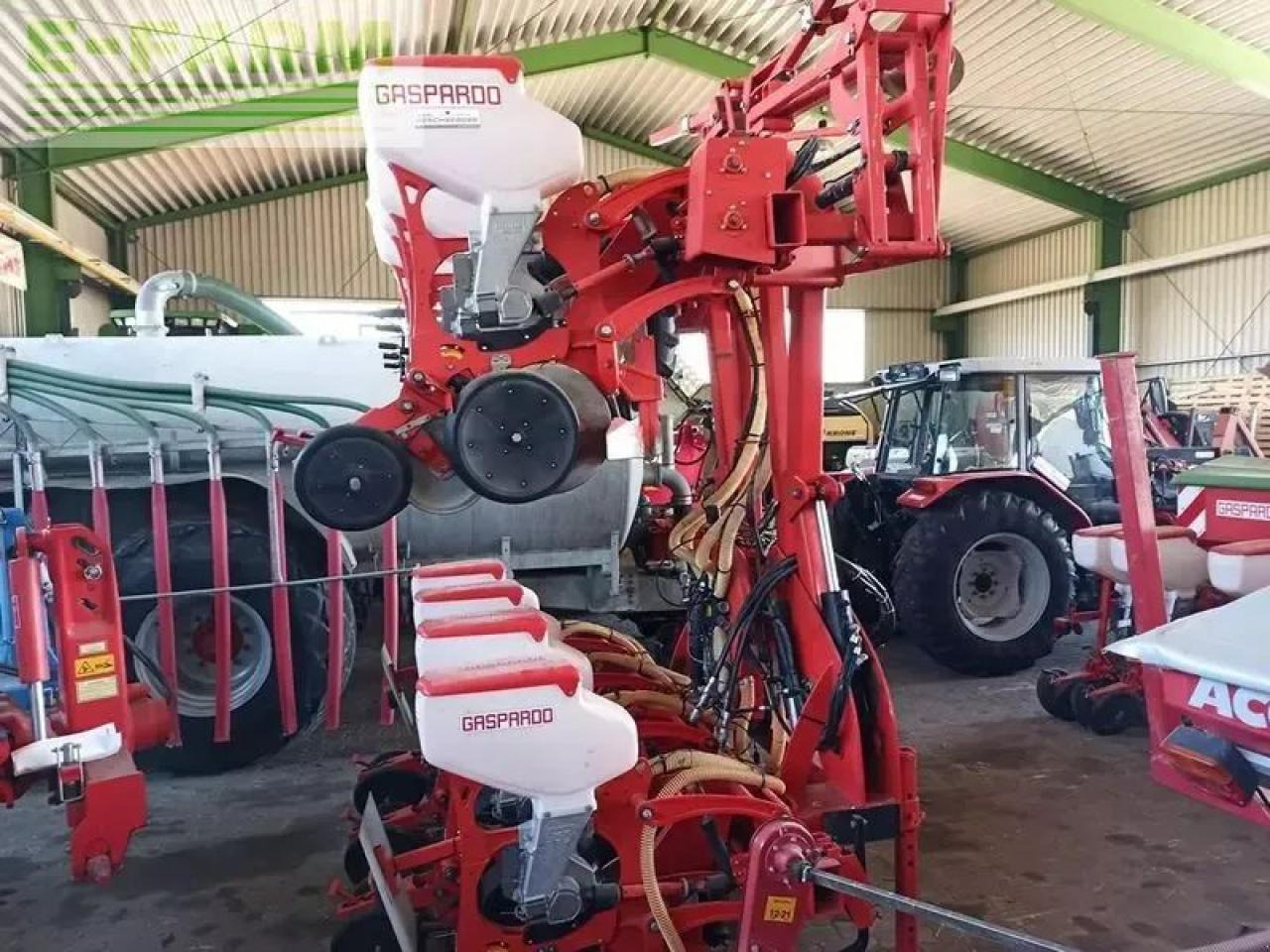 Mustang manta 8-reihige einzelkornsämaschine - Semoir monograine: photos 3 Mustang manta 8-reihige einzelkornsämaschine - Semoir monograine: photos 3