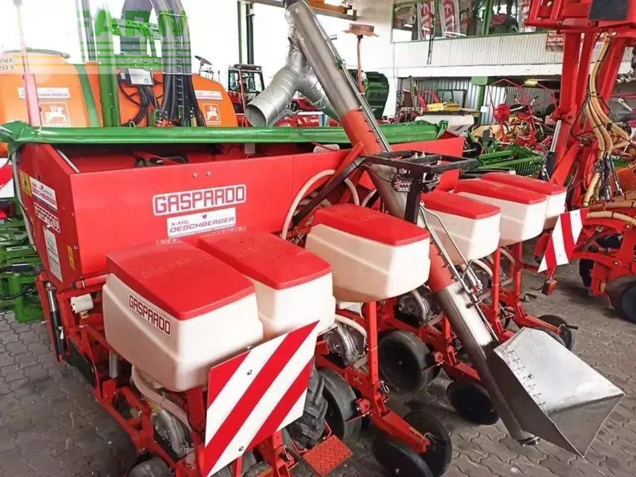 Mustang mte 300 6-reihige einzelkornsämaschine t - Semoir monograine: photos 5 Mustang mte 300 6-reihige einzelkornsämaschine t - Semoir monograine: photos 5