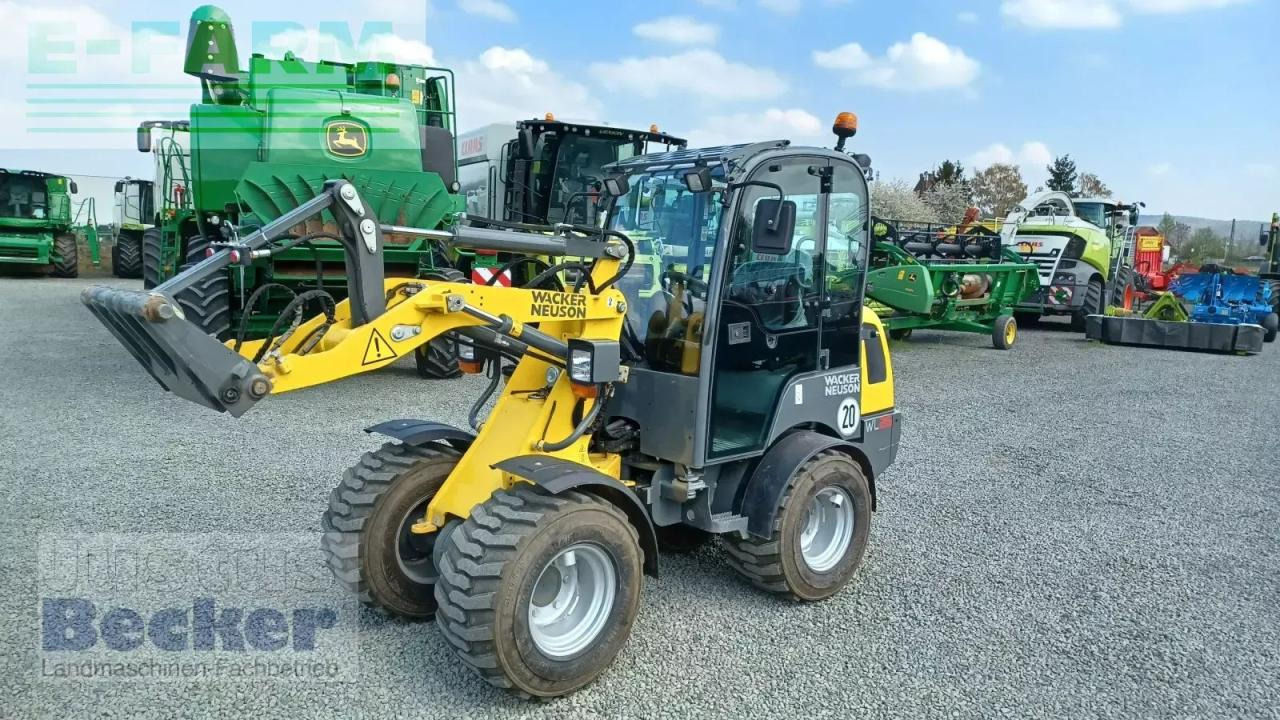 Neuson wl 25 - Chargeuse sur pneus: photos 1 Neuson wl 25 - Chargeuse sur pneus: photos 1