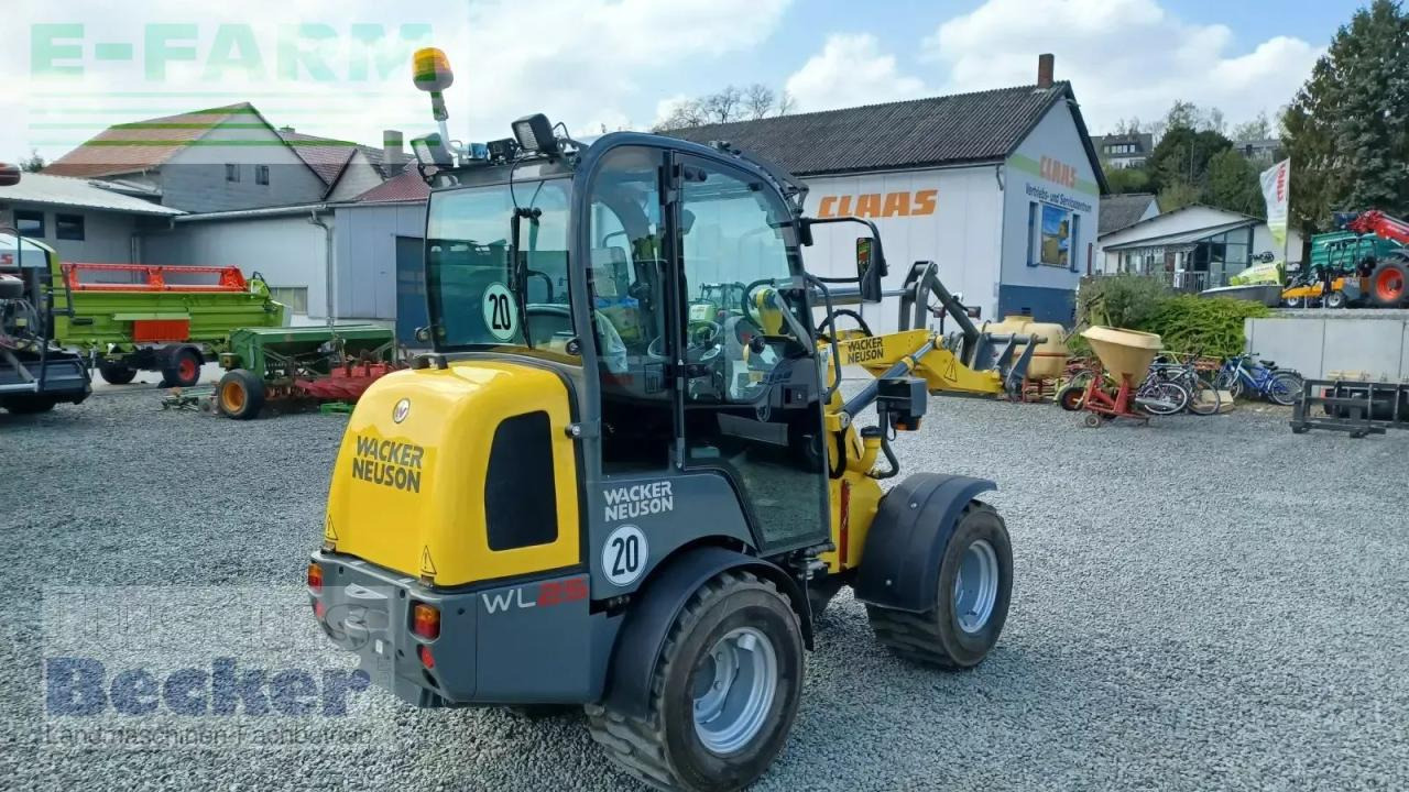 Neuson wl 25 - Chargeuse sur pneus: photos 4 Neuson wl 25 - Chargeuse sur pneus: photos 4