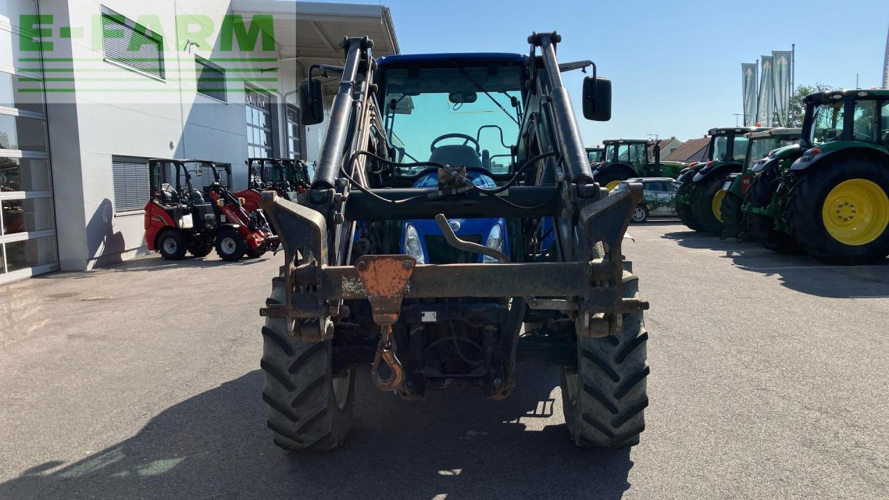 New Holland TL 80 A A - Tracteur agricole: photos 3 New Holland TL 80 A A - Tracteur agricole: photos 3
