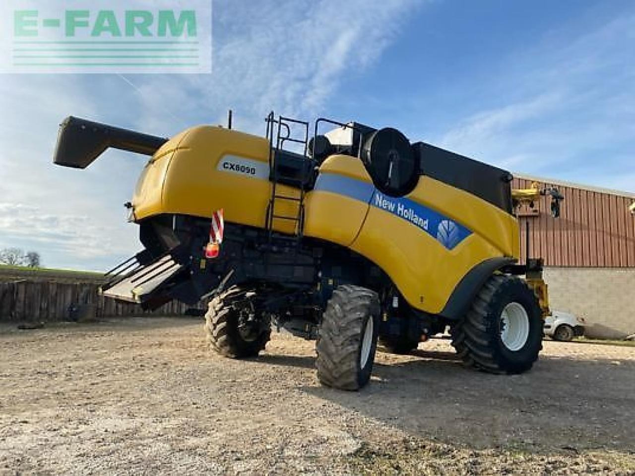 New Holland cx 8090 - Moissonneuse-batteuse: photos 5 New Holland cx 8090 - Moissonneuse-batteuse: photos 5