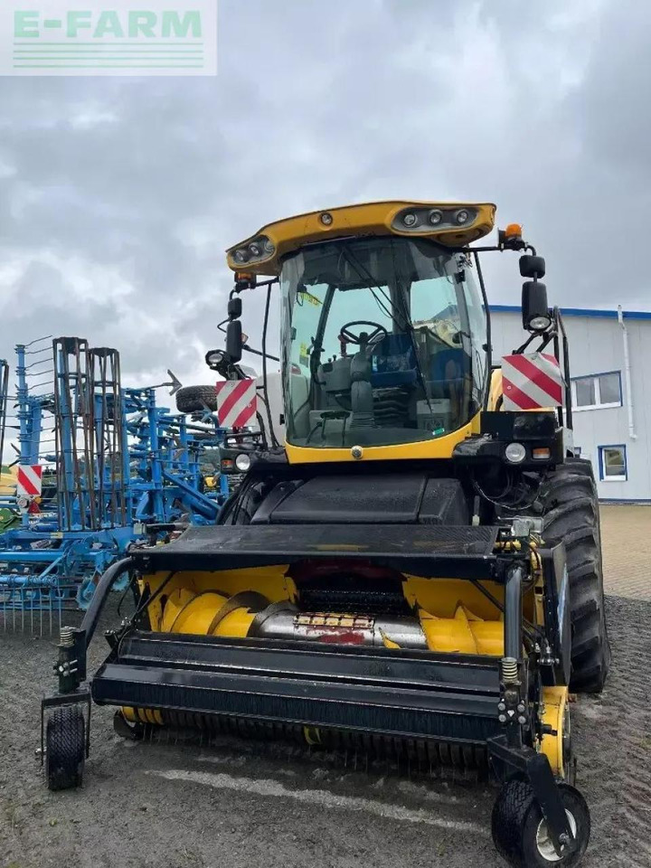 New Holland fr 9050 - Ensileuse: photos 2 New Holland fr 9050 - Ensileuse: photos 2